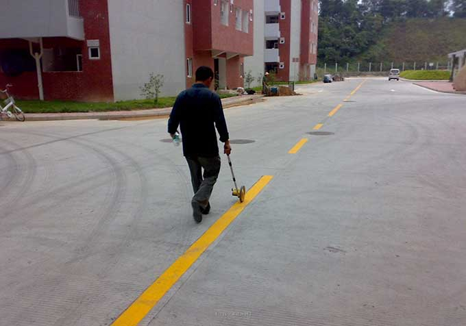 哈爾濱車(chē)位劃線廠房劃線